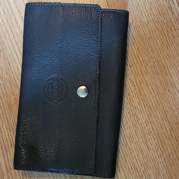 Roots leather wallet - Picture 1 of 3